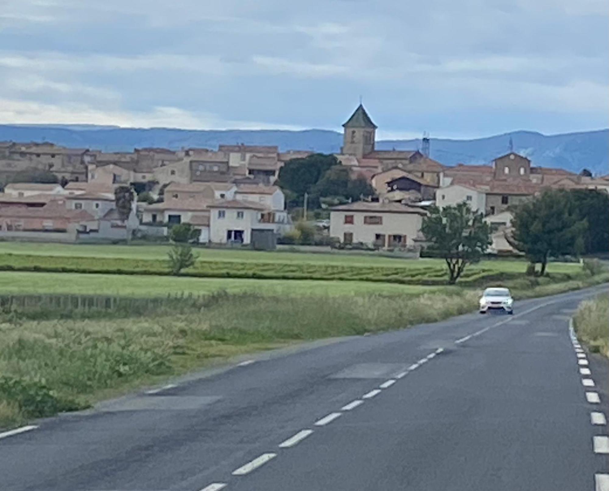 Maison De Village Atypique Saint-Genies-de-Fontedit المظهر الخارجي الصورة